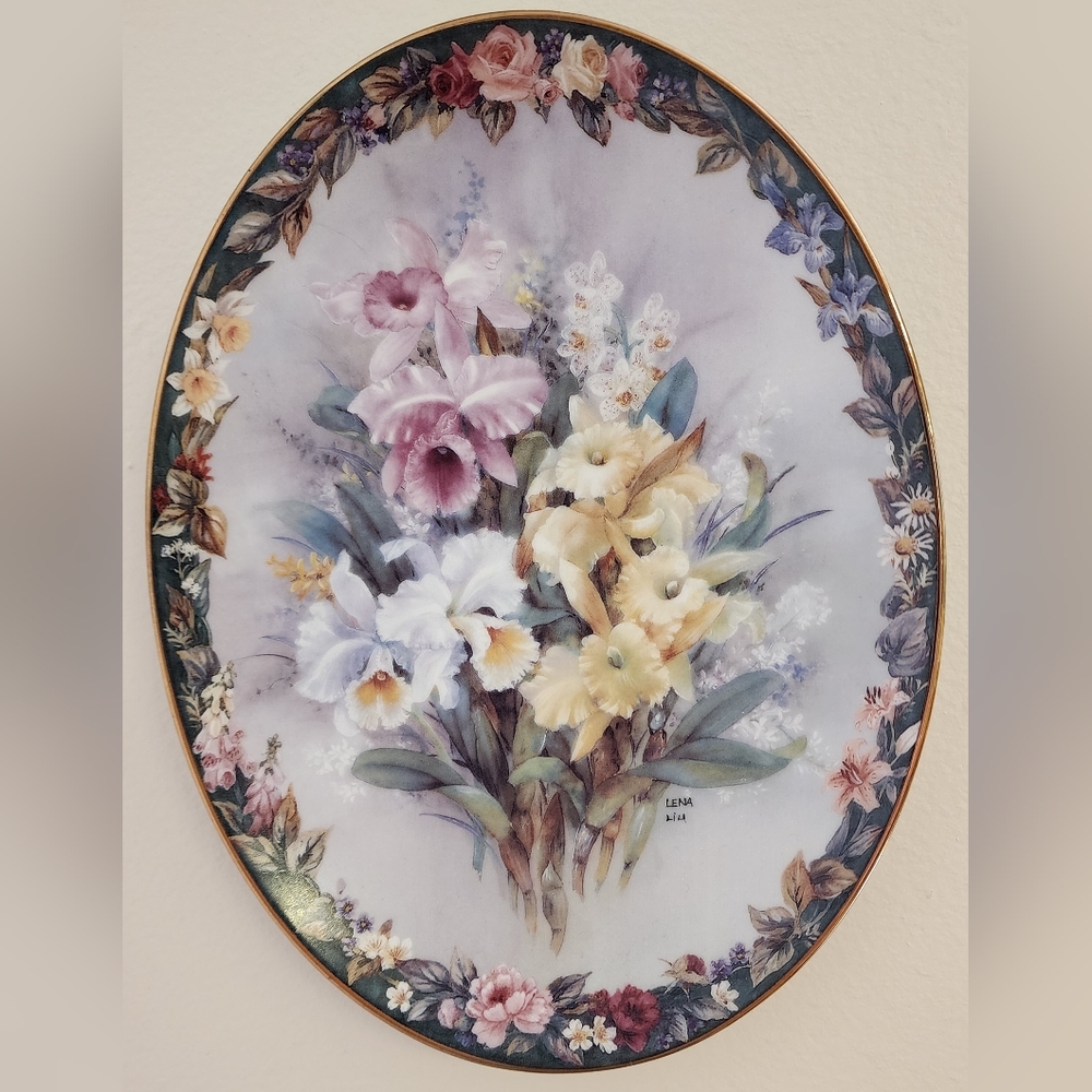 "Exquisite" by Lena Liu oval shaped collector's plate.